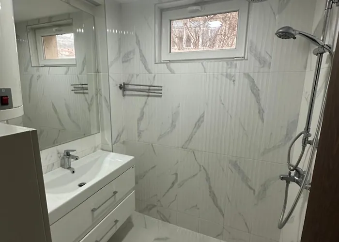 за гости моника * Balchik